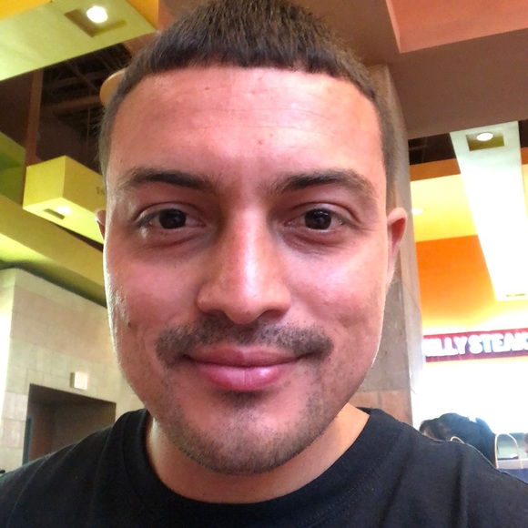 r_cruz1031